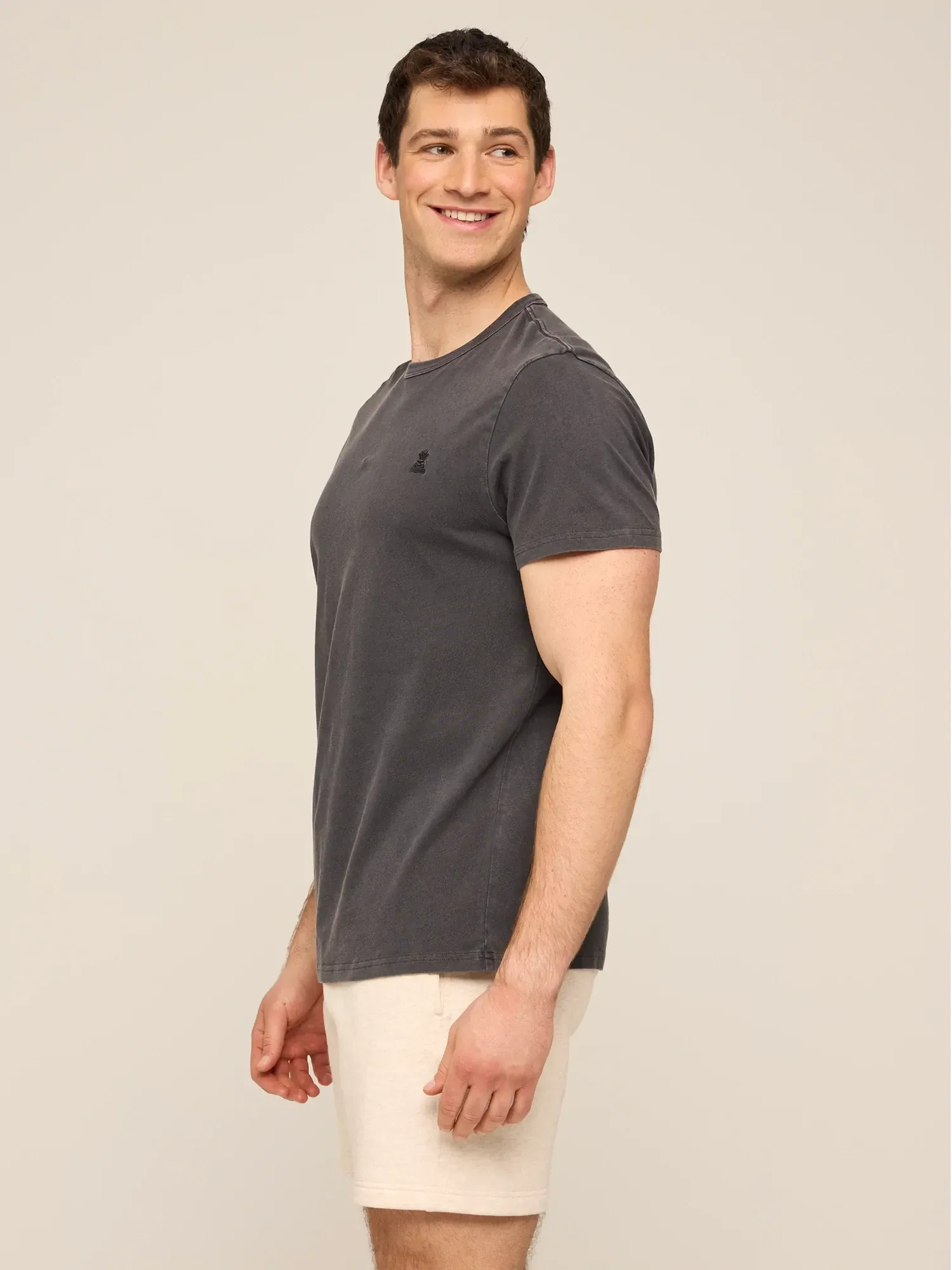 The 24/7, 365 (Essential Non Pocket T-Shirt)- Black - Image 3