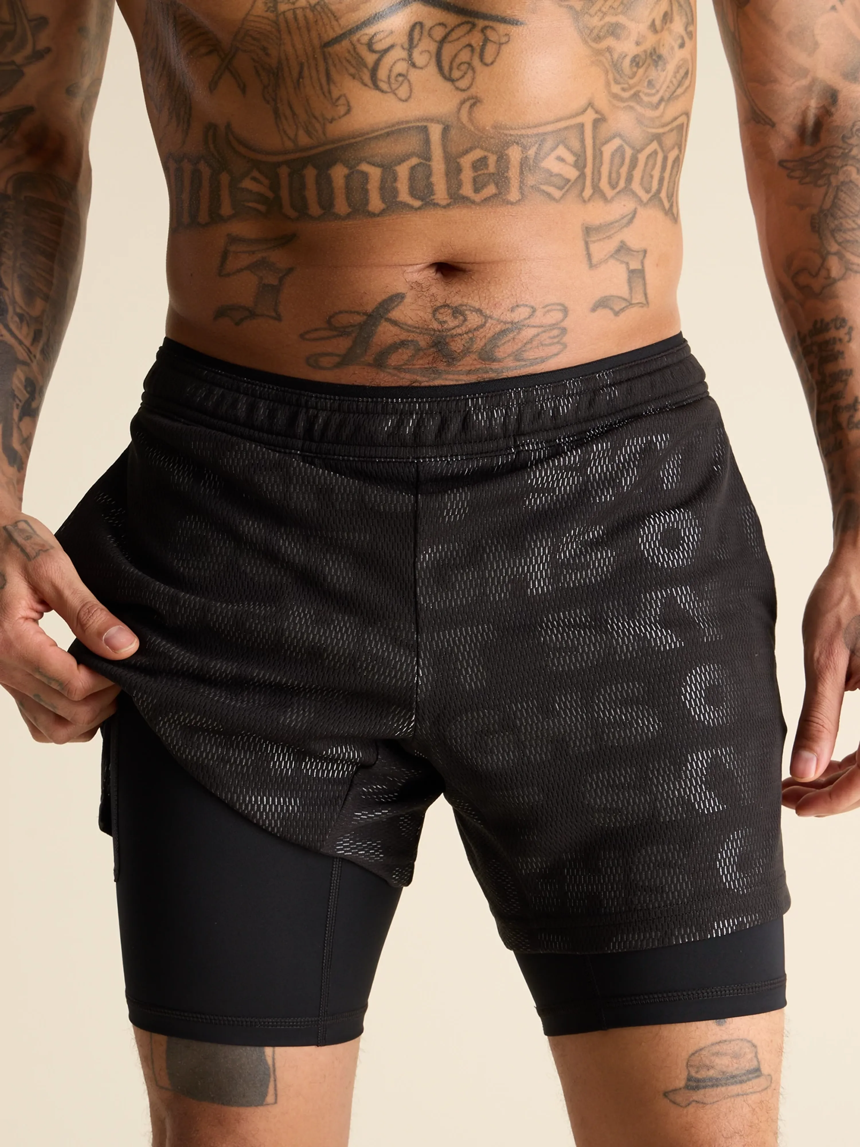 The Black Read All About Its 5.5" (Mesh Training Short) - Image 2