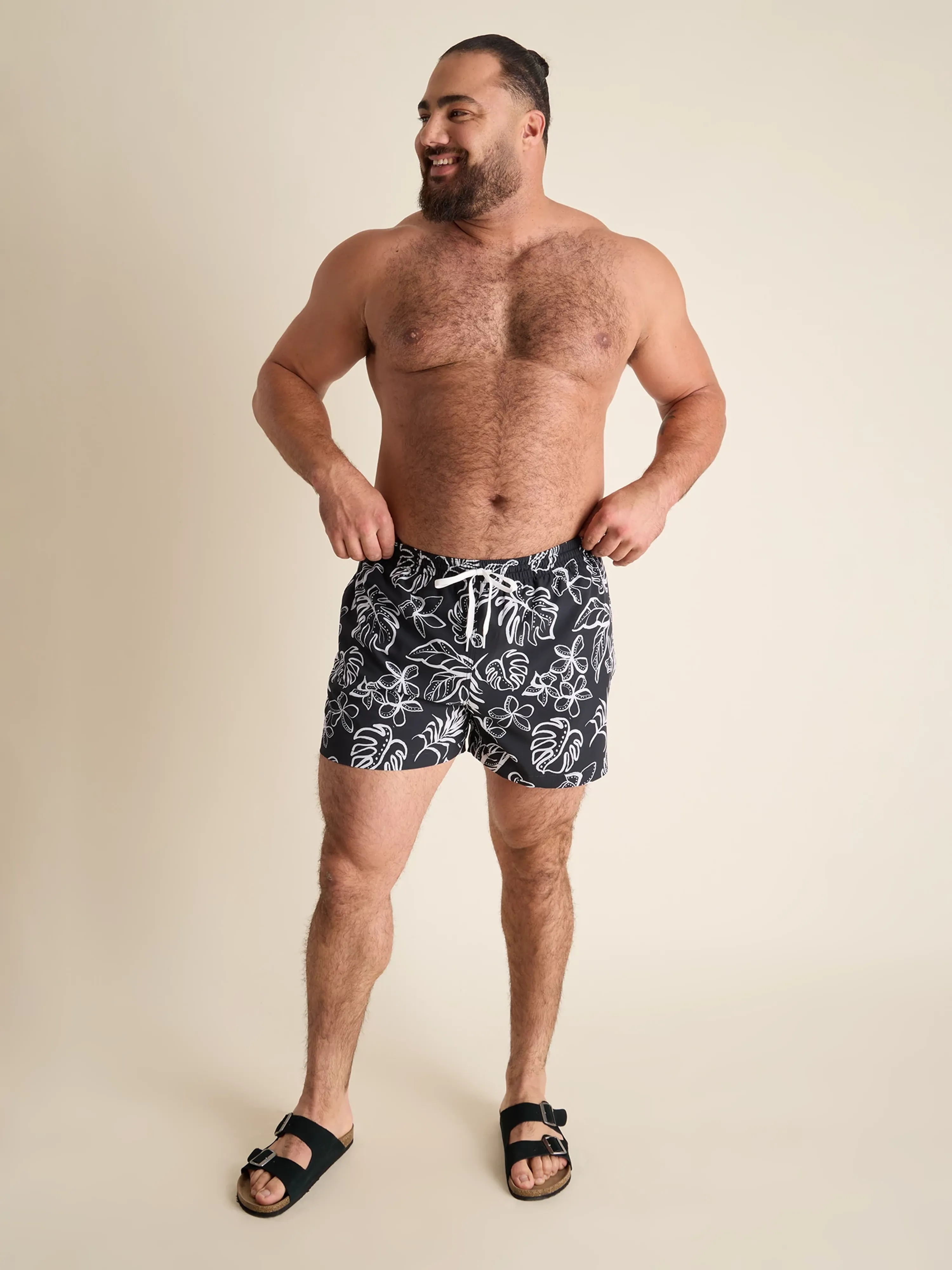 The Briefly in Paradise 4" (Classic Lined Swim Trunk) - Image 8