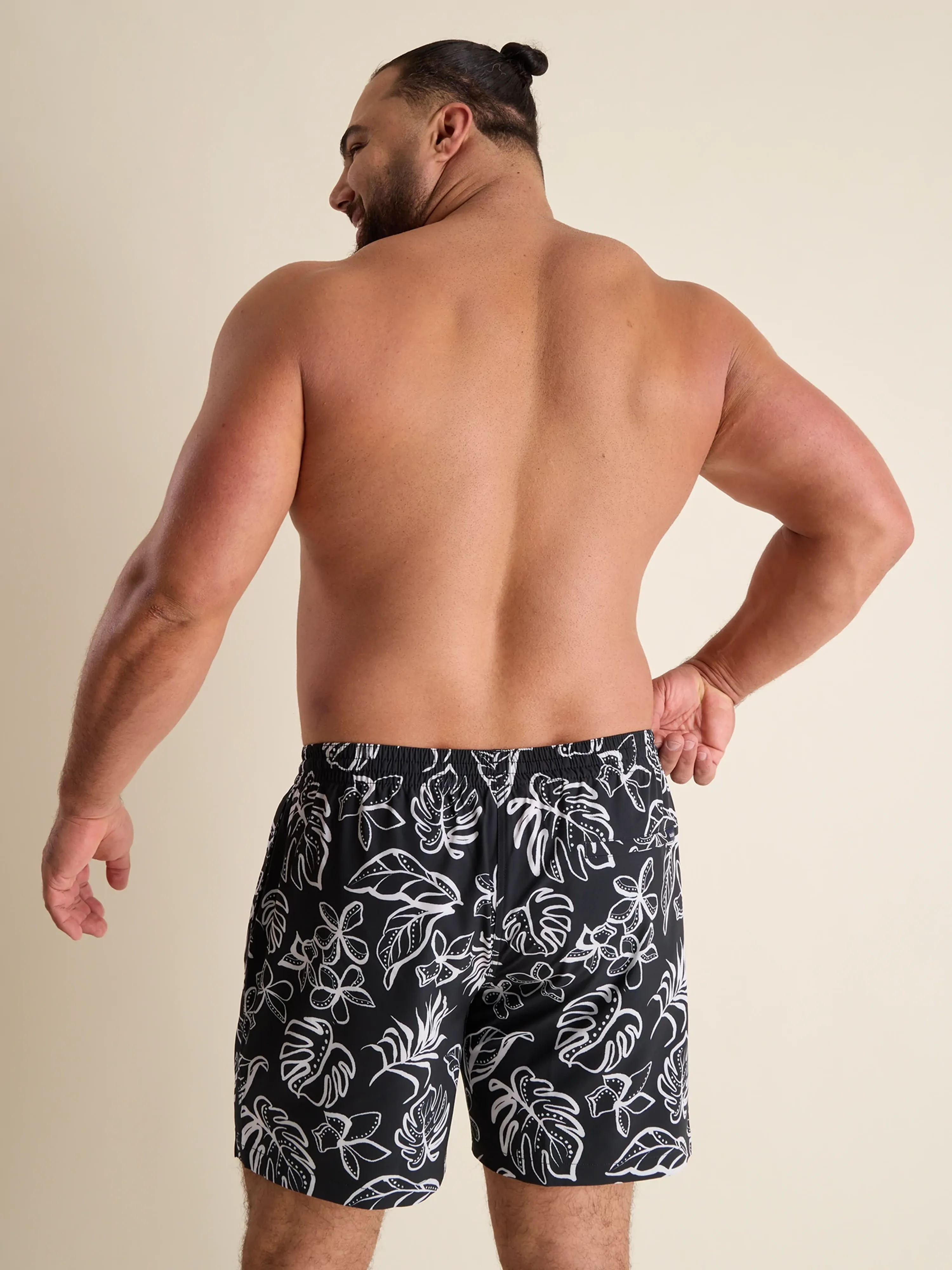 The Briefly in Paradise 5.5" (Classic Lined Swim Trunk) - Image 2