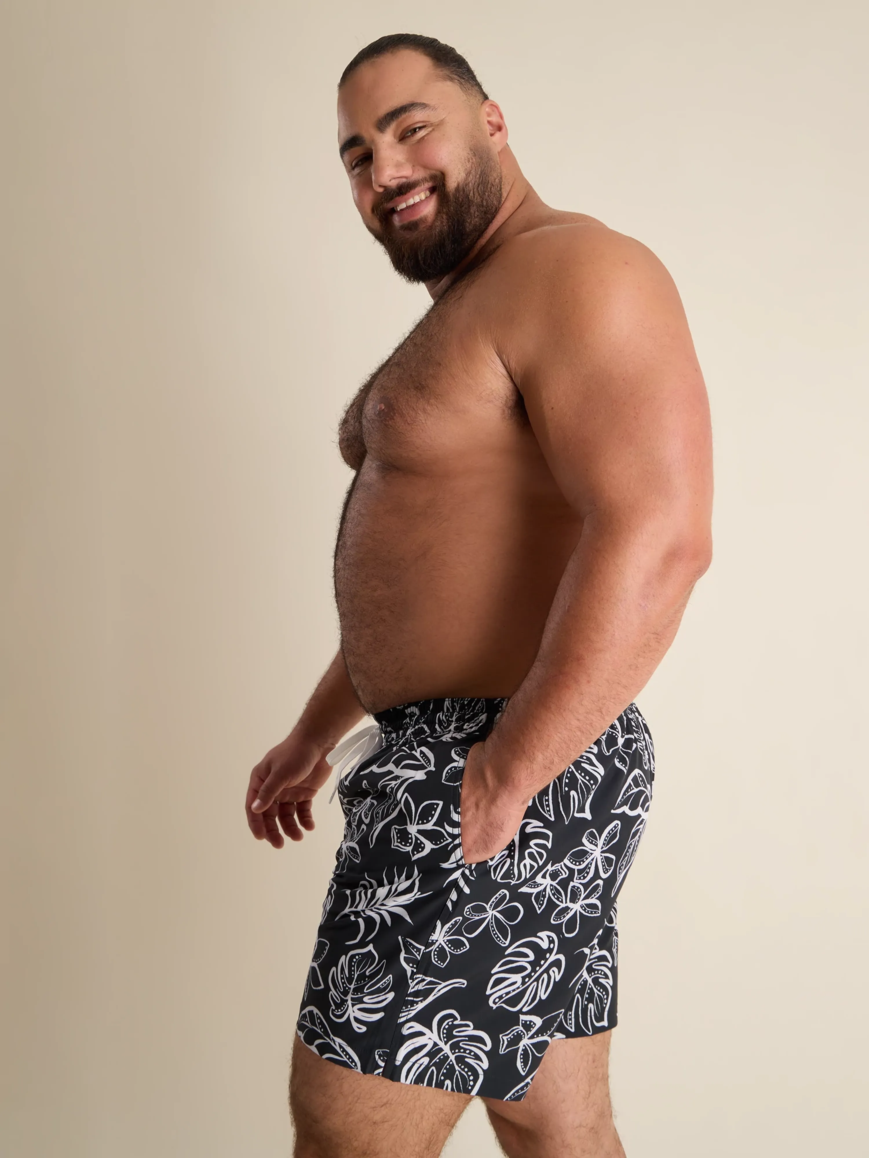 The Briefly in Paradise 5.5" (Classic Lined Swim Trunk) - Image 3