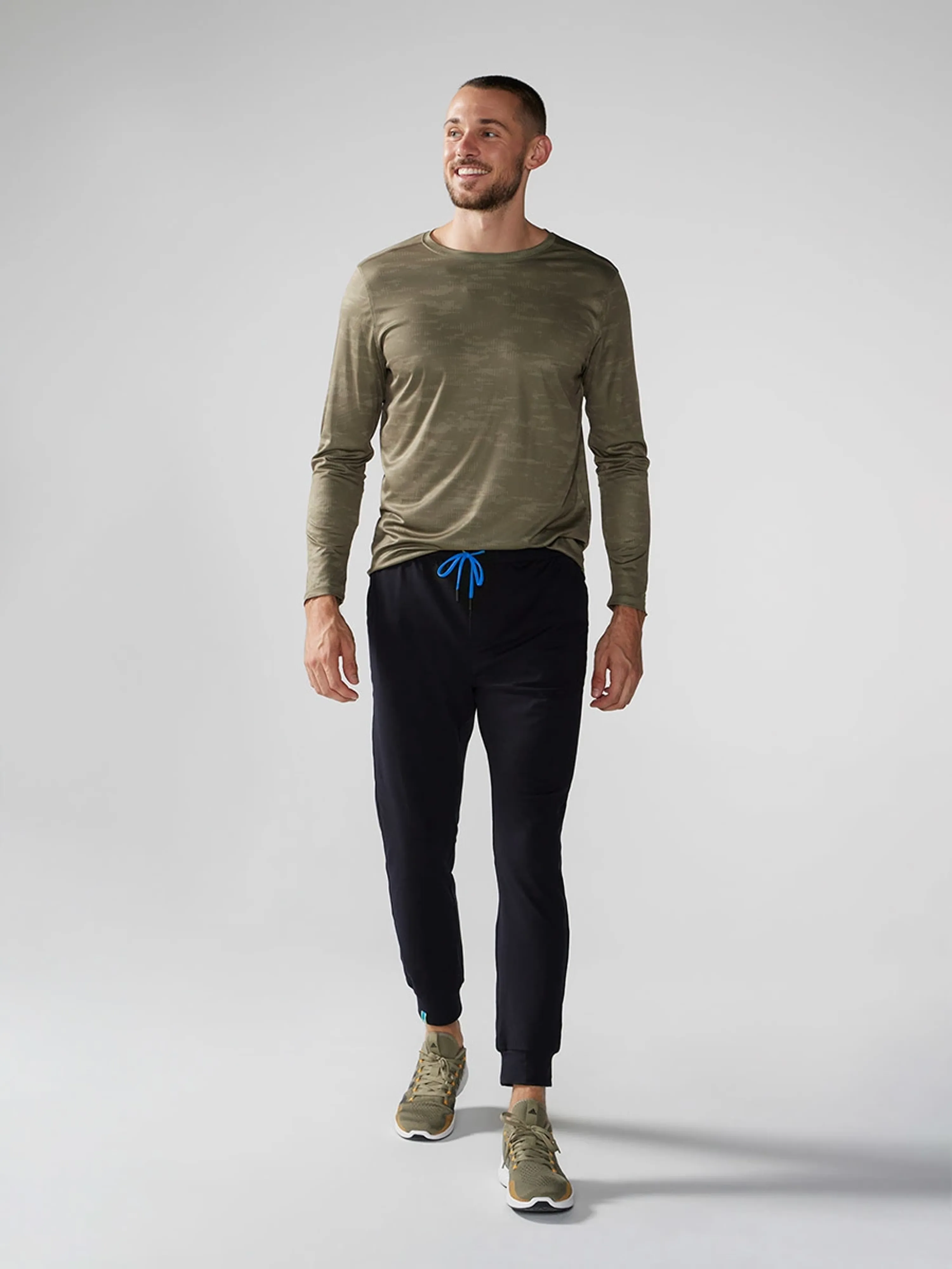 The Capes (Movementum Jogger) - Image 5