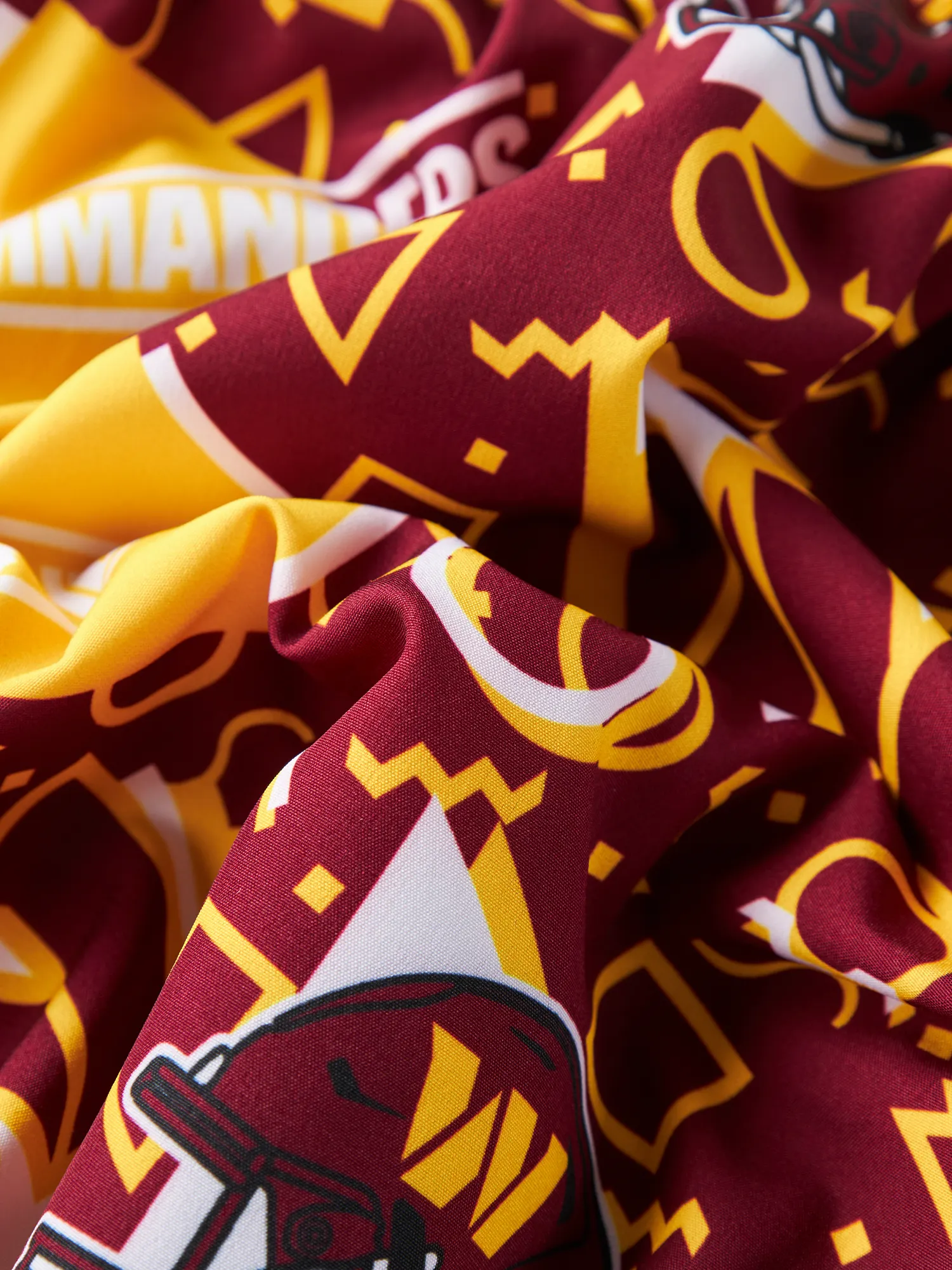 The Commanders Game Day Fit  5.5"  (Classic Lined Swim) - Image 2