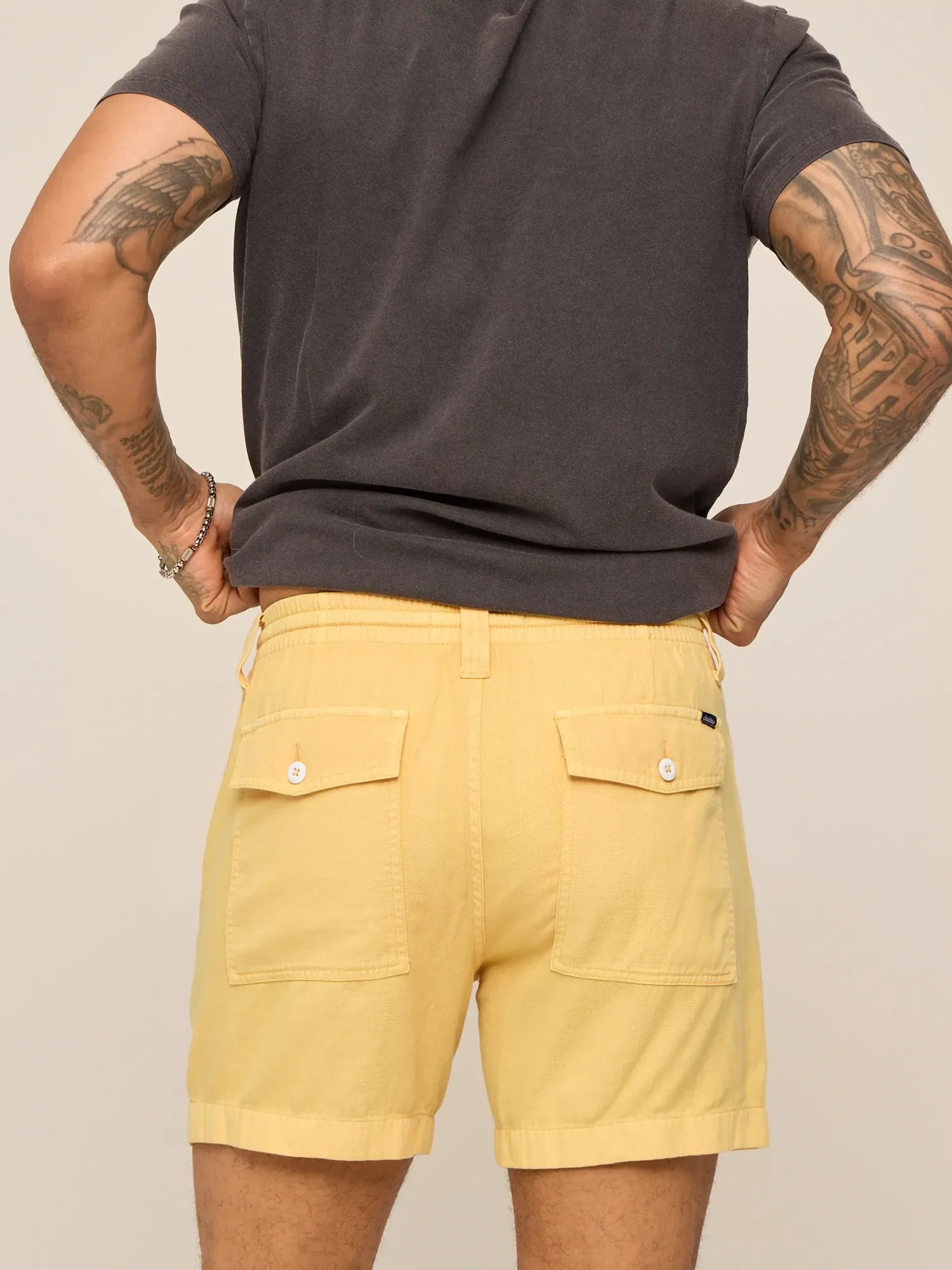 The Custards (Off-Duty Short) - Image 2