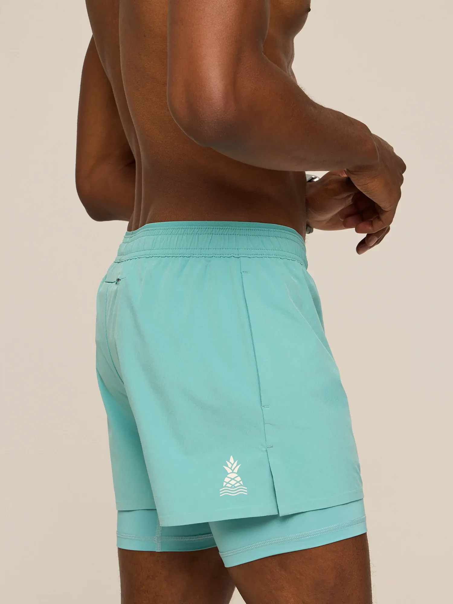 The Hang Tens 4" (Ultimate Training Short) - Image 3