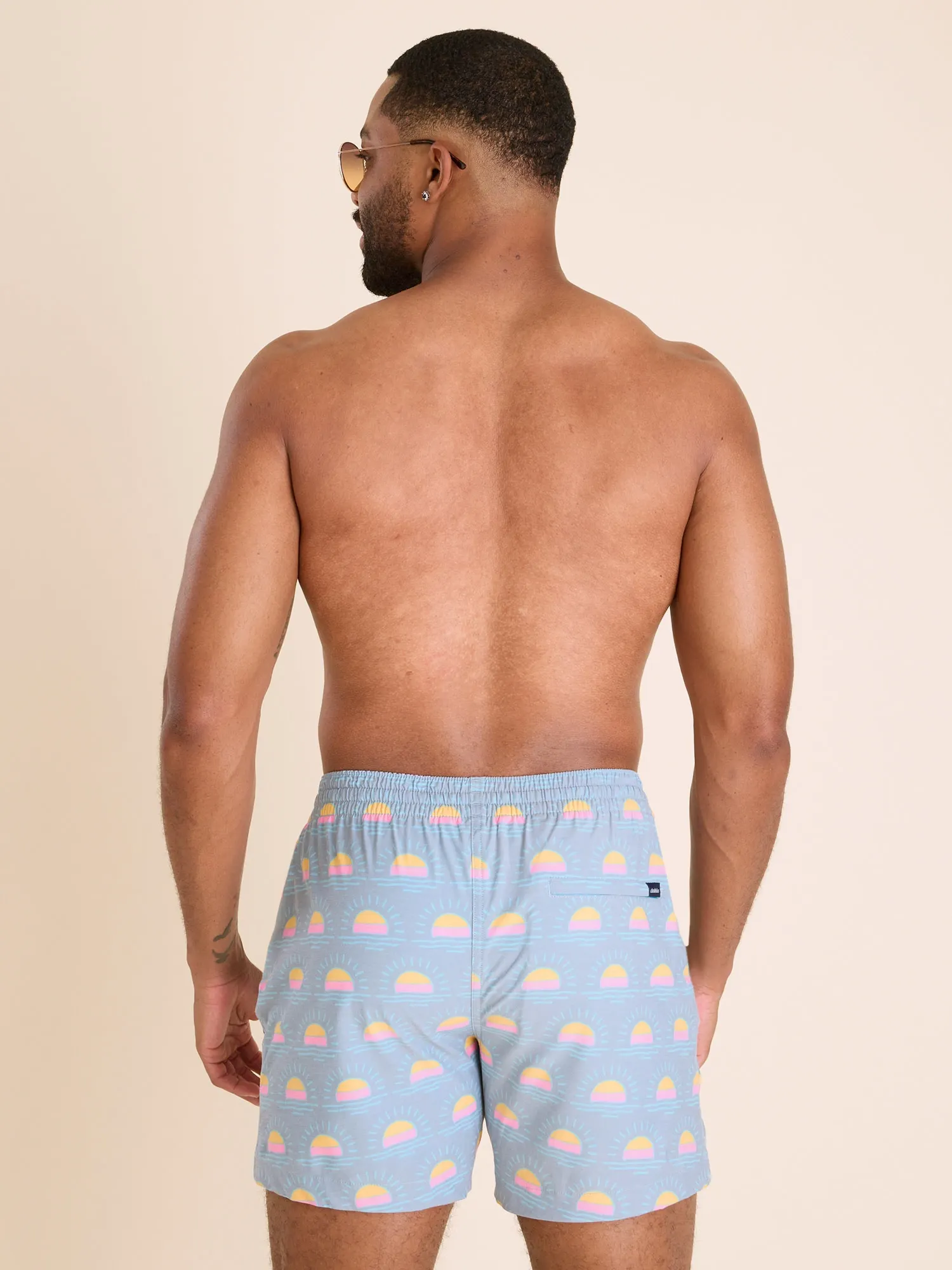 The Heat Waves- Gray 5.5" (Classic Swim Trunk) - Image 2
