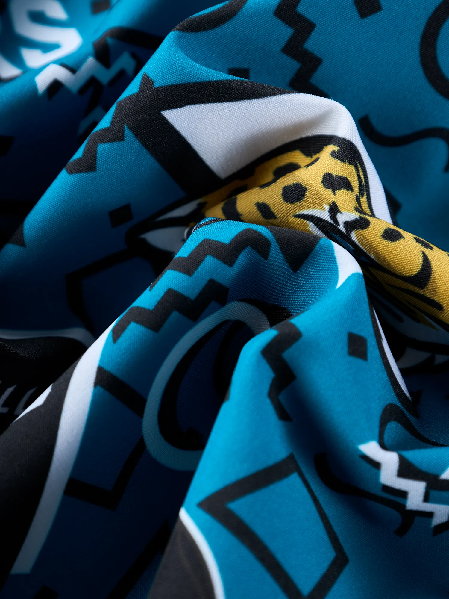 The Jaguars Game Day Fit  5.5"  (Classic Lined Swim) - Image 2