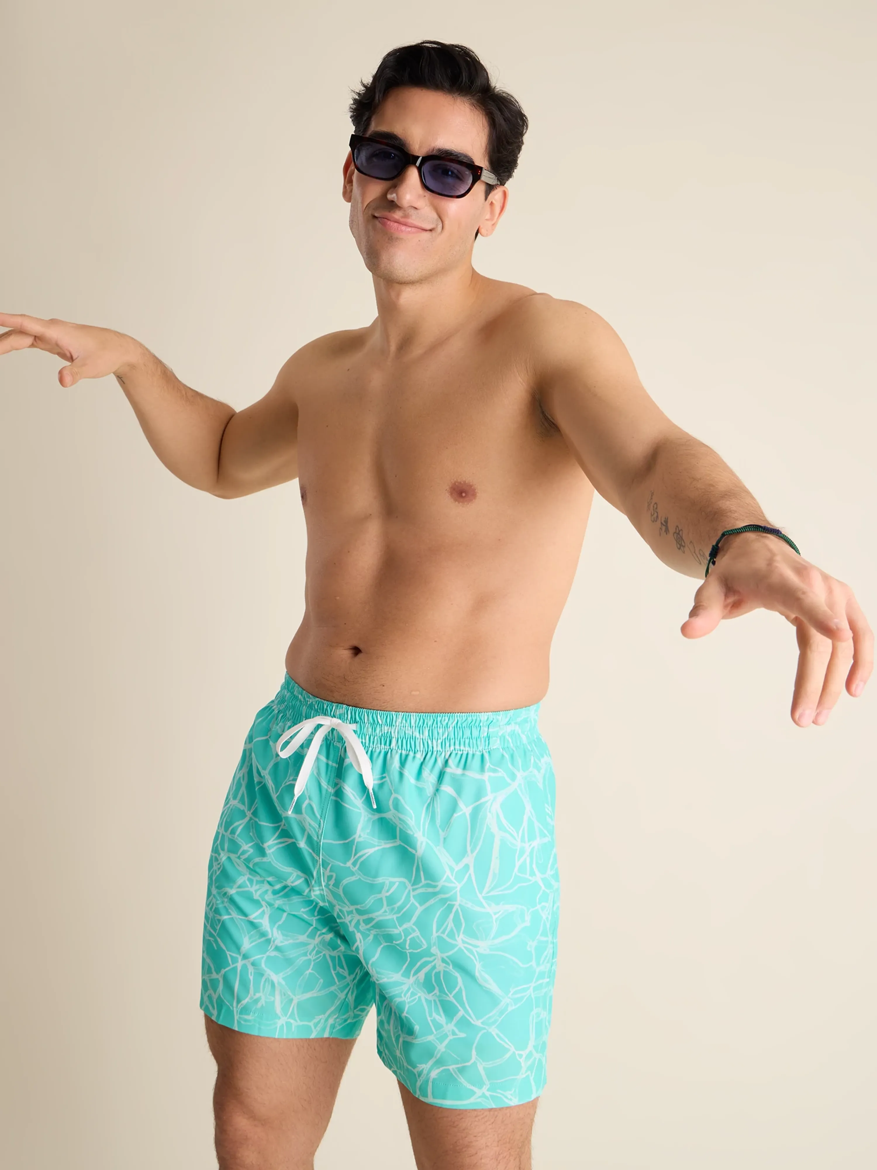 The Pool Parties 5.5" (Classic Lined Swim Trunk) - Image 4