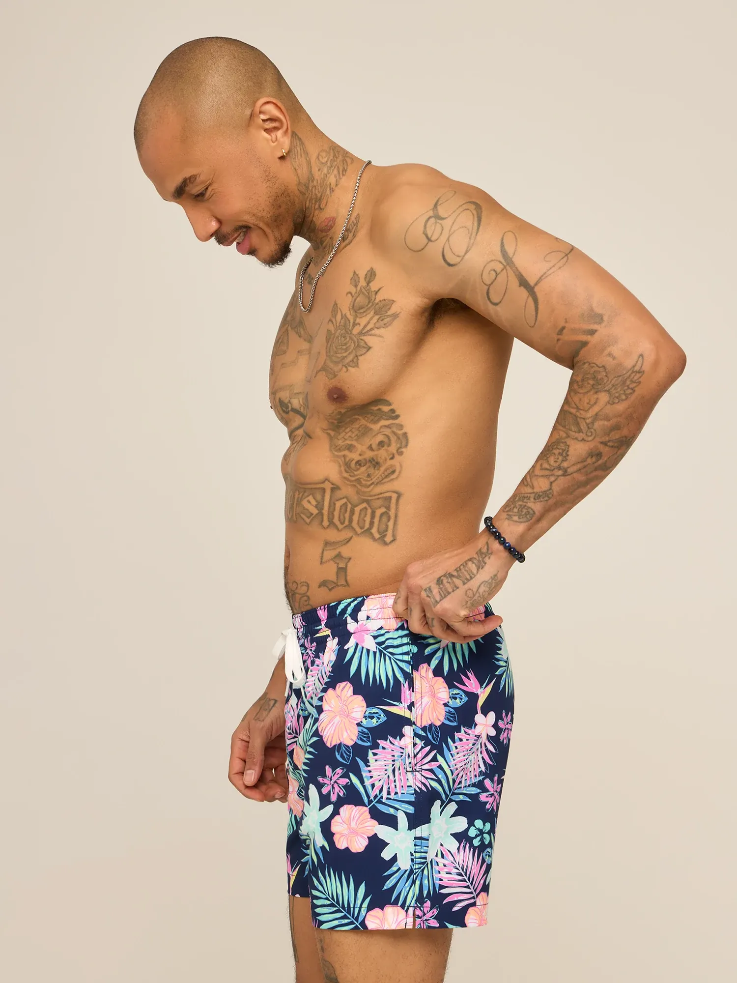 The Tropic Like Its Hots 5.5" (Classic Lined Swim Trunk) - Image 3