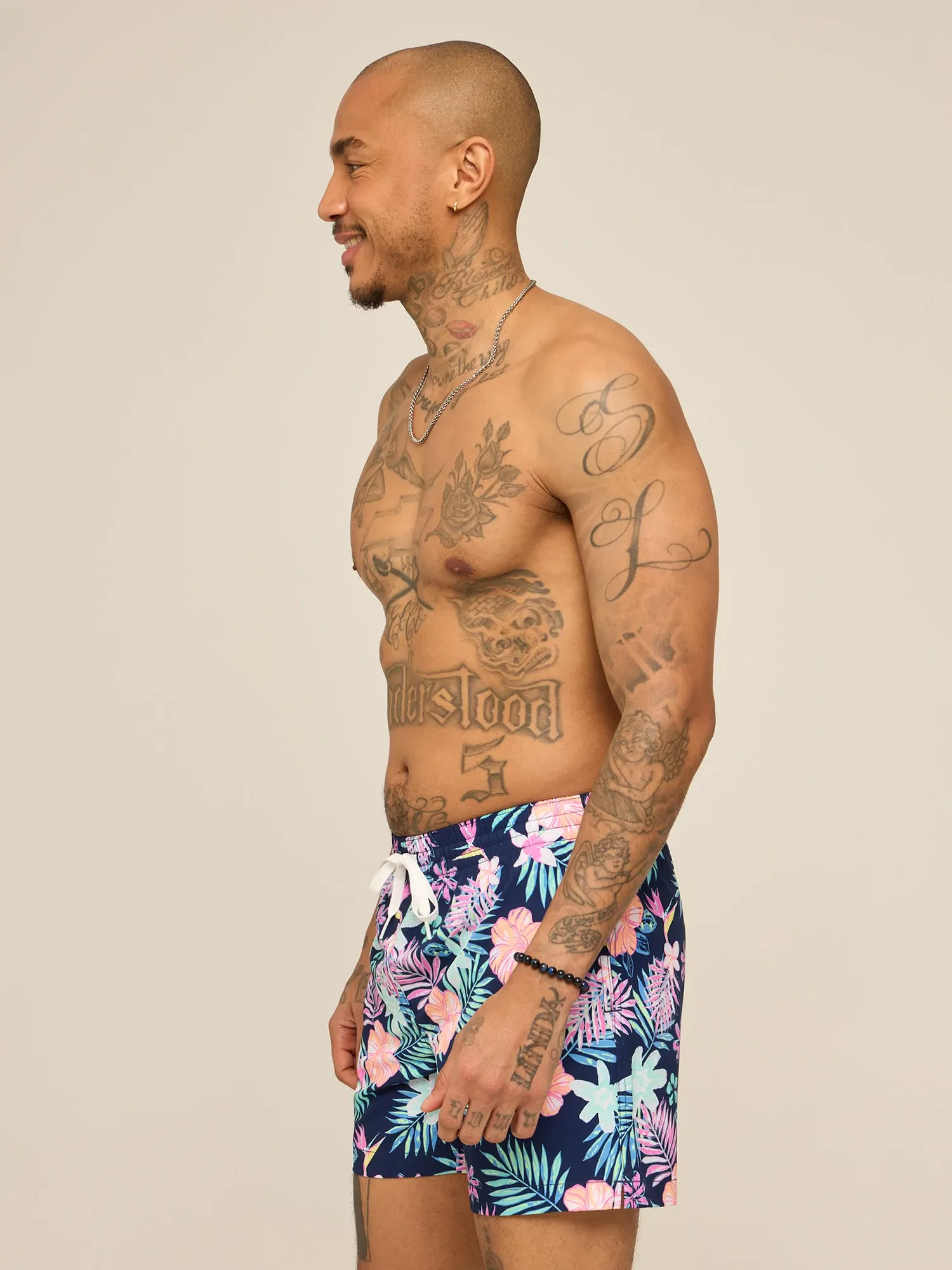 The Tropic Like Its Hots 5.5" (Classic Swim Trunk) - Image 3