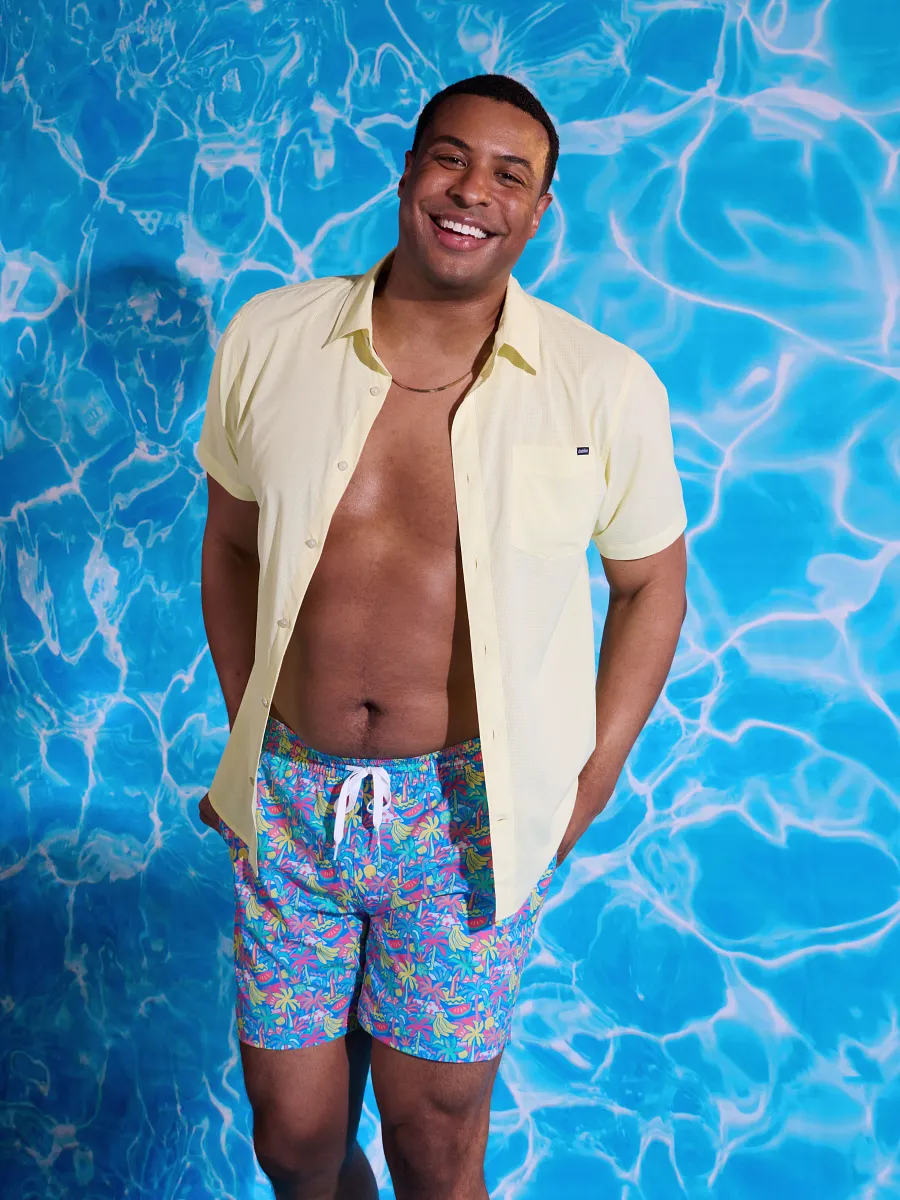 The Tropical Bunches 5.5" (Classic Swim Trunk)