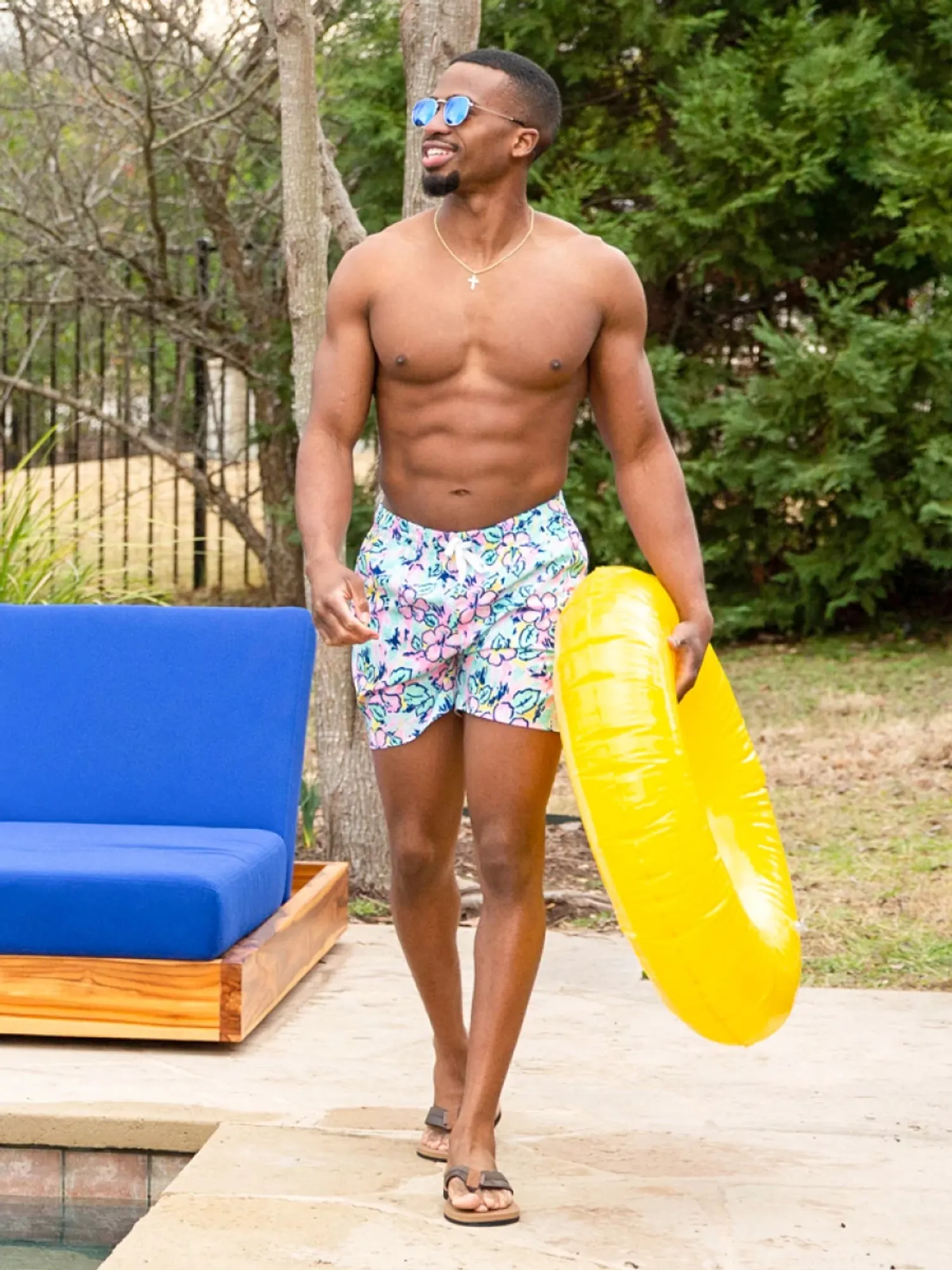 The Vacation Blooms 5.5" (Classic Lined Swim Trunk) - Image 2